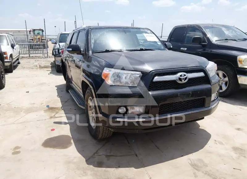 2013 Toyota 4 RUNNER фото