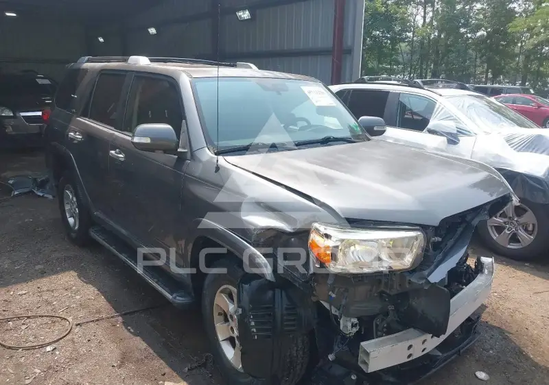 2013 Toyota 4 RUNNER photo