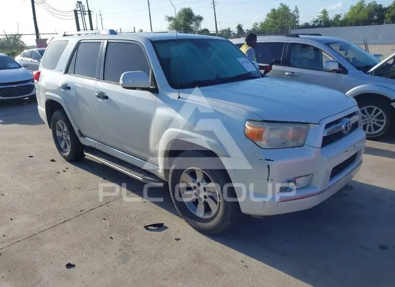 2013 Toyota 4 RUNNER фото