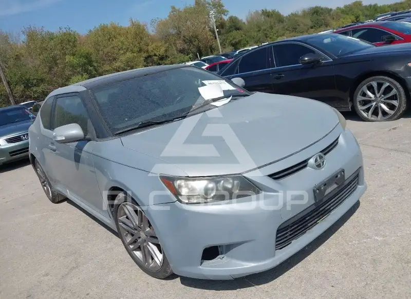 2013 Toyota SCION фото