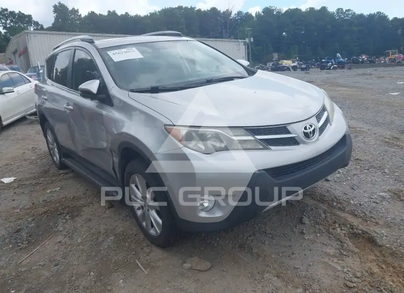 2013 Toyota RAV4 photo