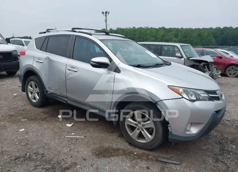 2013 Toyota RAV4 photo