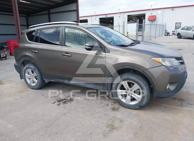 2013 Toyota RAV4 фото