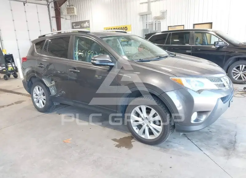2013 Toyota RAV4 фото