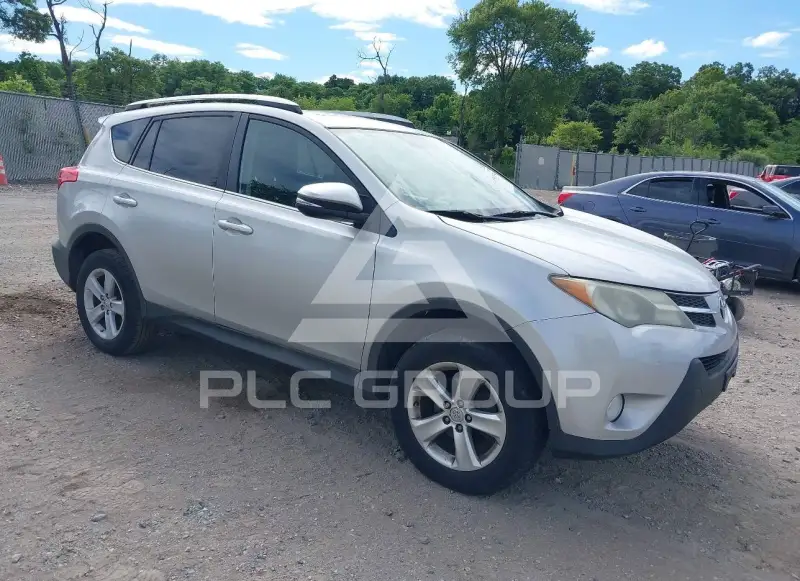 2013 Toyota RAV4 фото