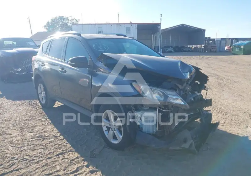 2013 Toyota RAV4 фото