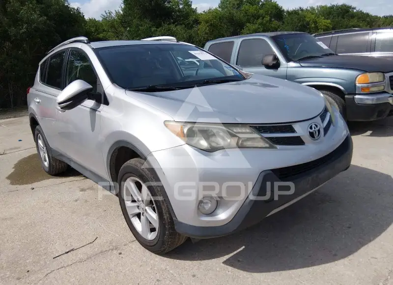 2013 Toyota RAV4 фото