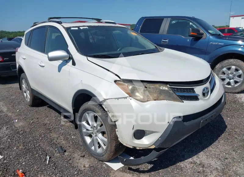 2013 Toyota RAV4 photo