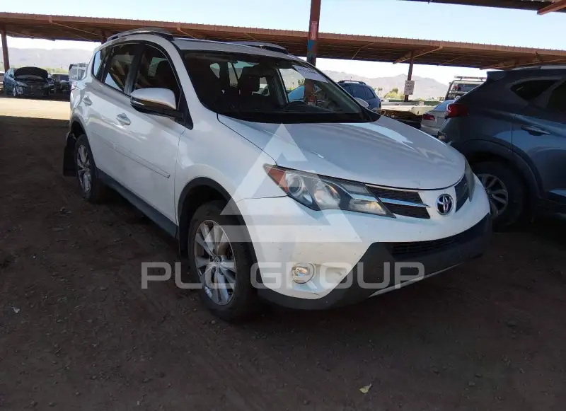 2013 Toyota RAV4 photo