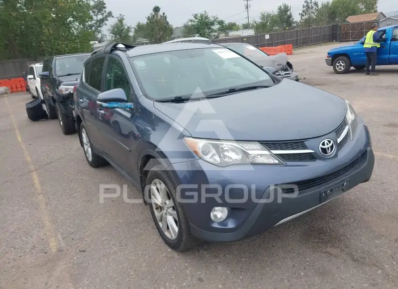 2013 Toyota RAV4 photo