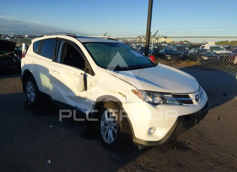 2013 Toyota RAV4 photo