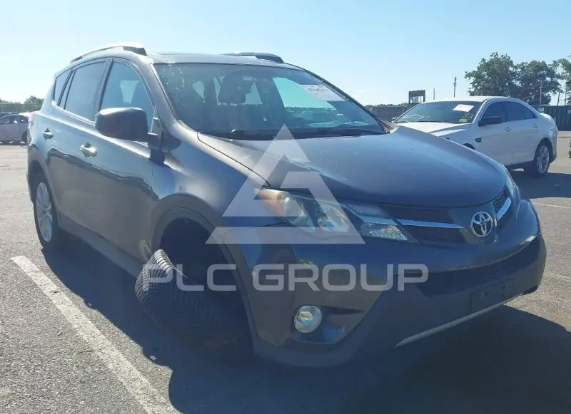 2013 Toyota RAV4 photo
