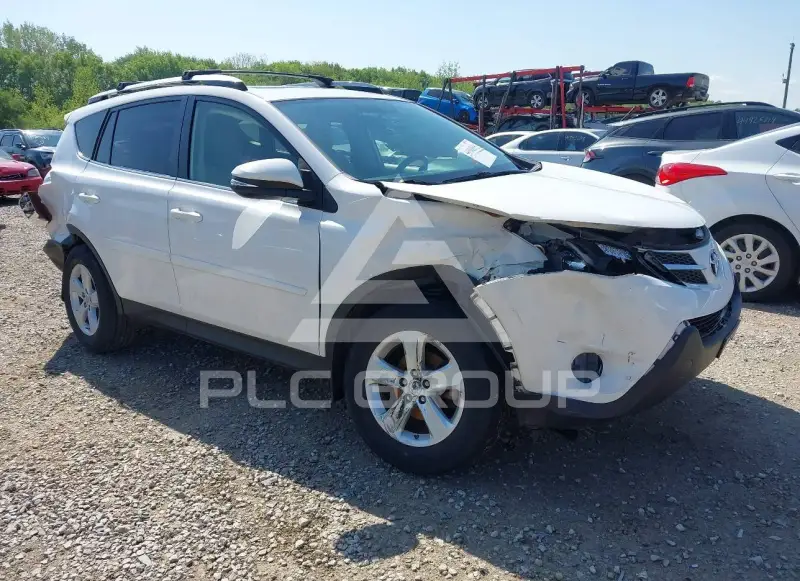 2013 Toyota RAV4 фото