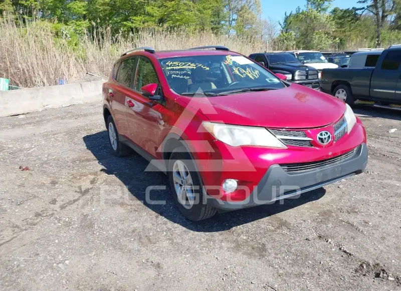 2013 Toyota RAV4 photo