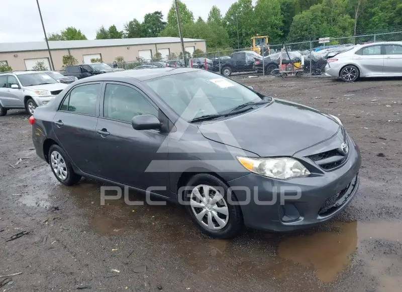 2013 Toyota COROLLA photo