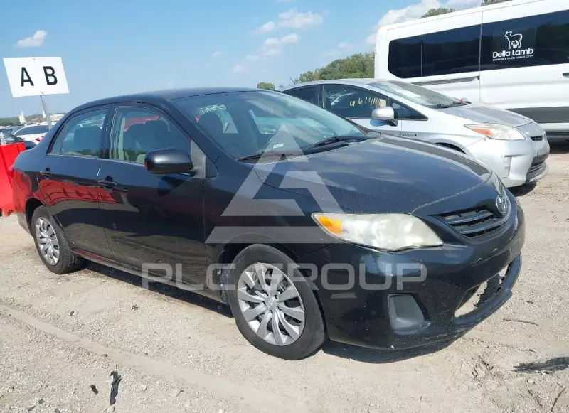 2013 Toyota COROLLA photo