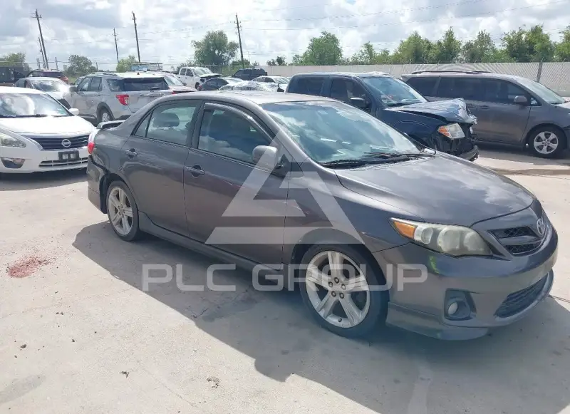 2013 Toyota COROLLA photo