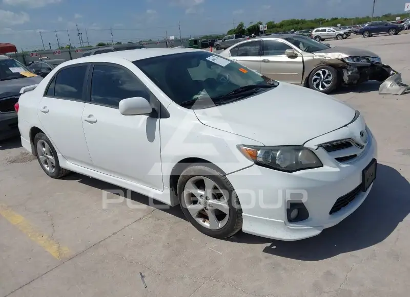 2013 Toyota COROLLA photo