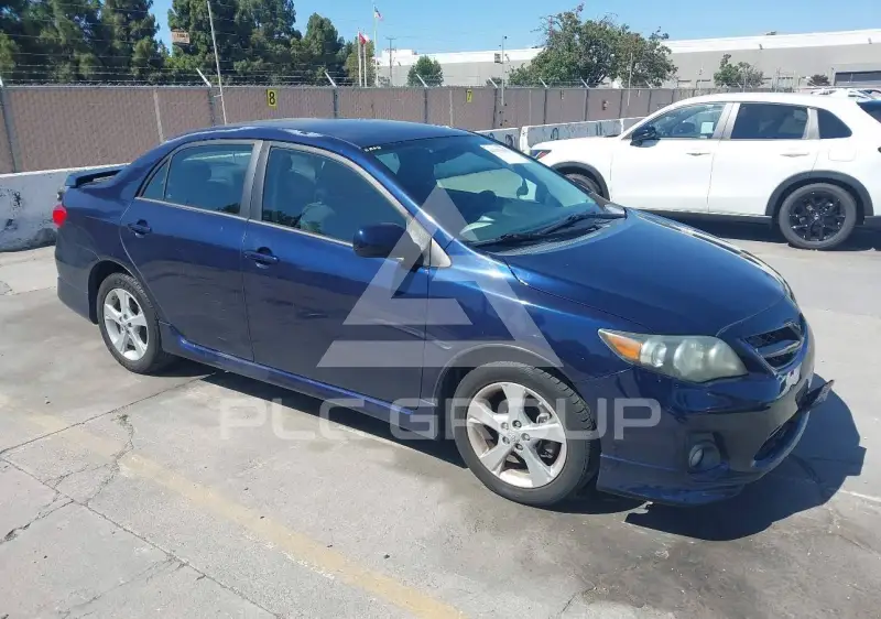 2013 Toyota COROLLA photo