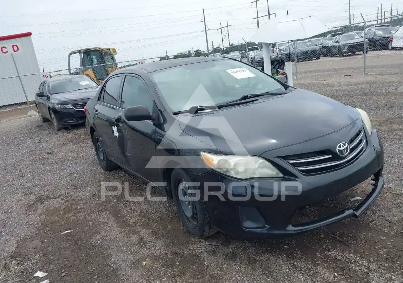 2013 Toyota COROLLA photo