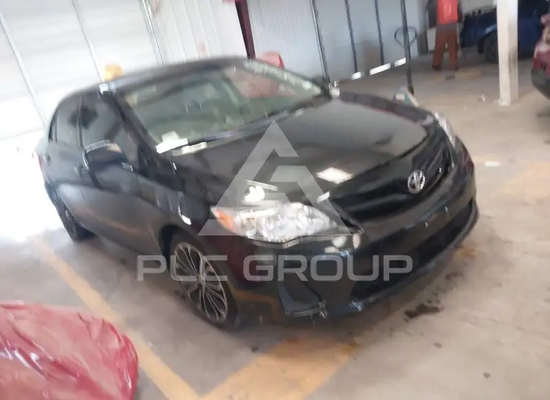 2013 Toyota COROLLA photo