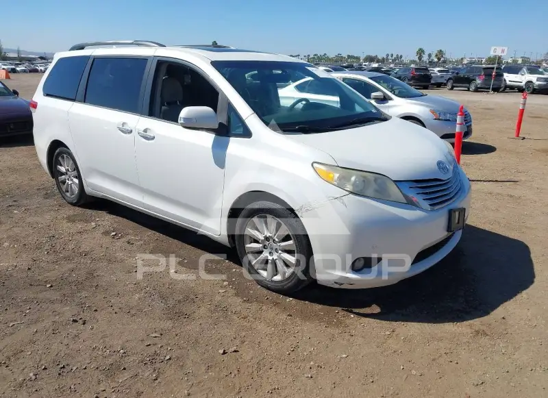 2013 Toyota SIENNA фото