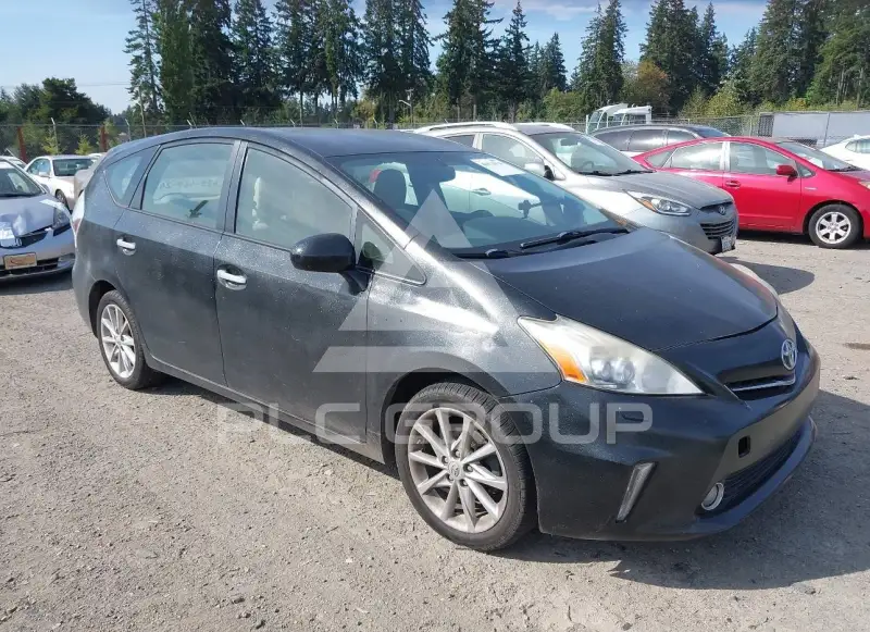 2013 Toyota PRIUS фото