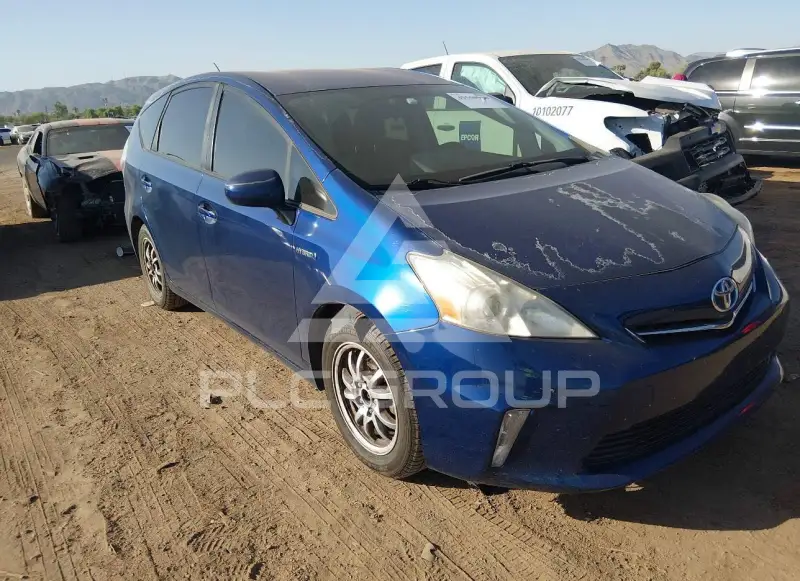 2013 Toyota PRIUS фото