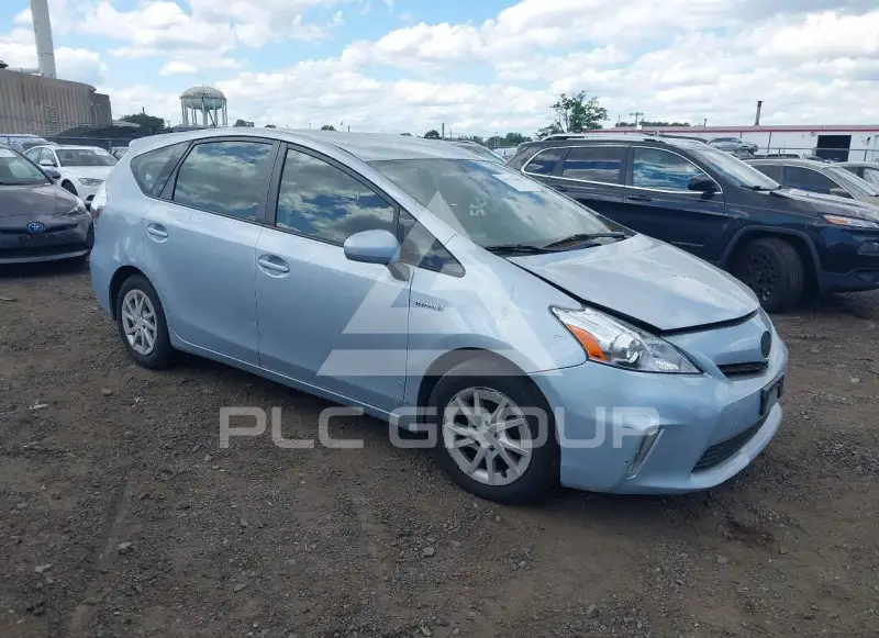 2013 Toyota PRIUS фото
