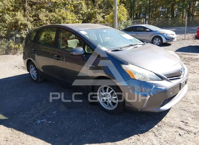 2013 Toyota PRIUS фото