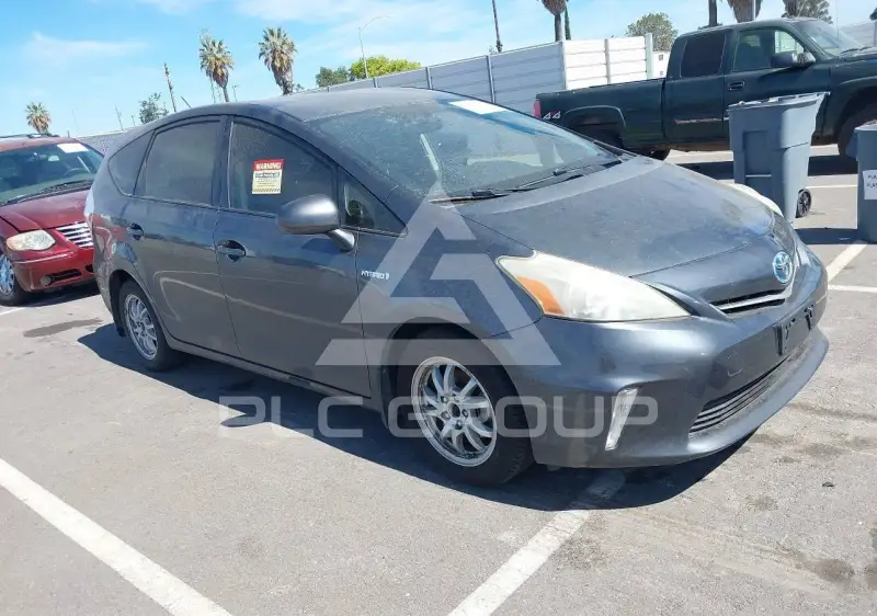2013 Toyota PRIUS фото