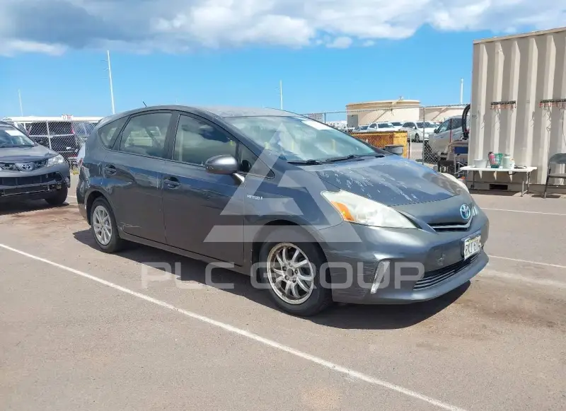 2013 Toyota PRIUS фото