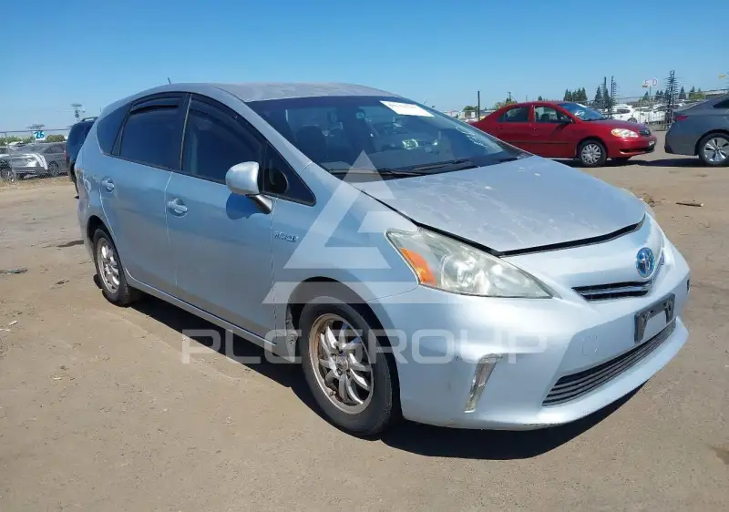 2013 Toyota PRIUS фото