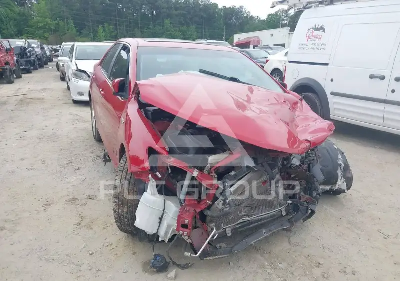 2013 Toyota CAMRY фото