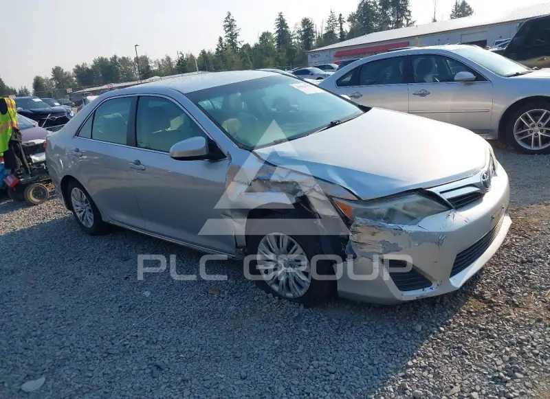 2013 Toyota CAMRY фото