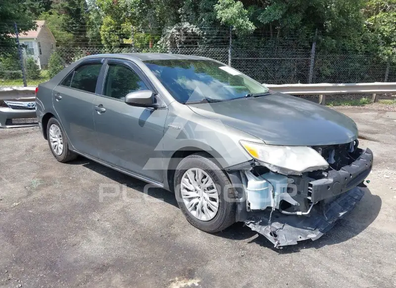 2013 Toyota CAMRY photo