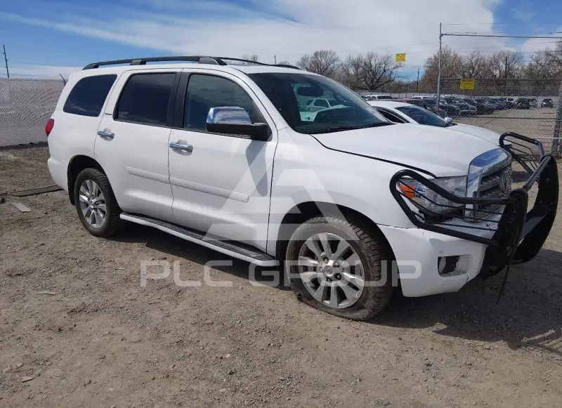 2013 Toyota SEQUOIA фото