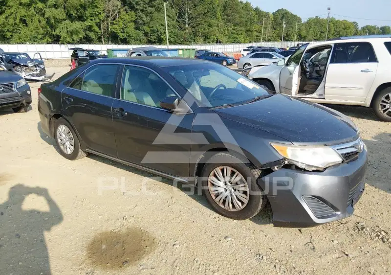 2013 Toyota CAMRY photo