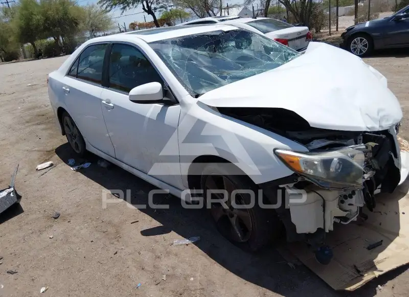 2013 Toyota CAMRY photo
