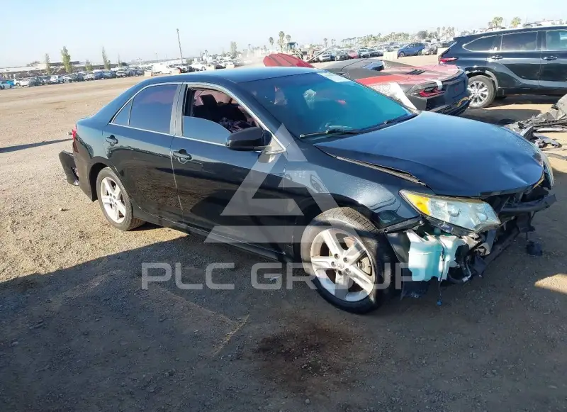2013 Toyota CAMRY photo