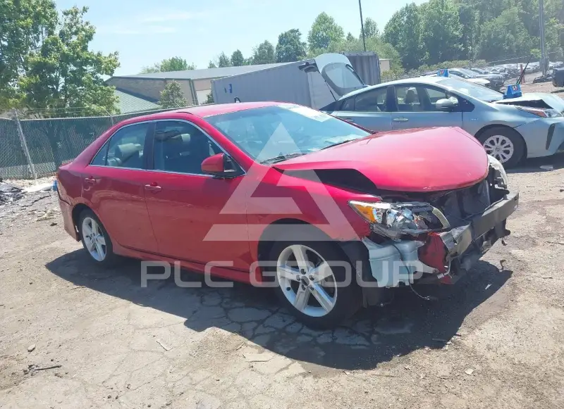 2013 Toyota CAMRY photo
