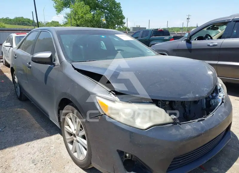 2013 Toyota CAMRY photo
