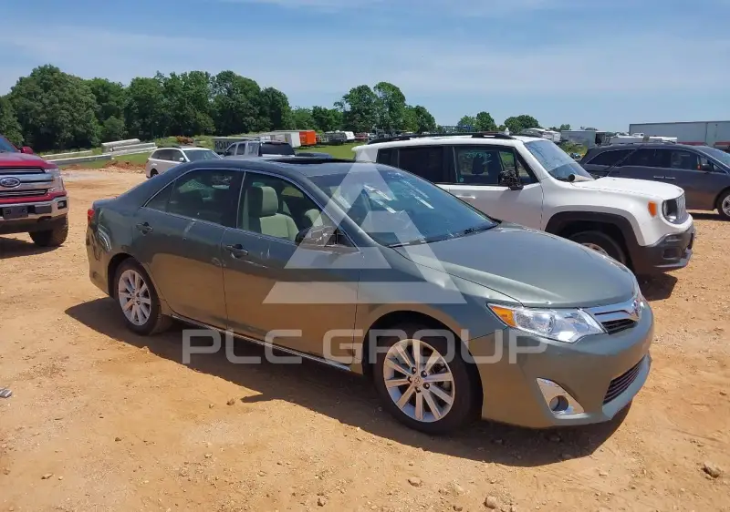 2013 Toyota CAMRY фото