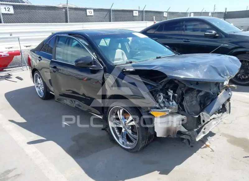 2013 Toyota CAMRY photo