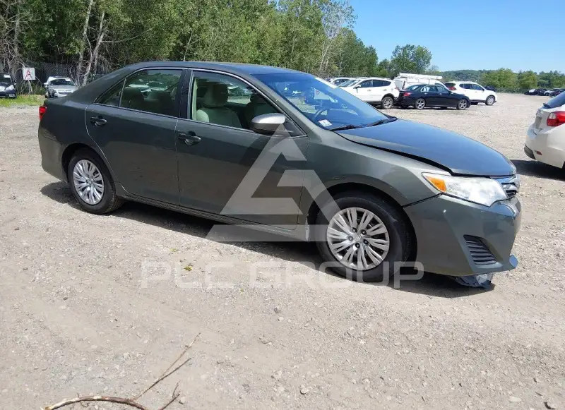 2013 Toyota CAMRY фото