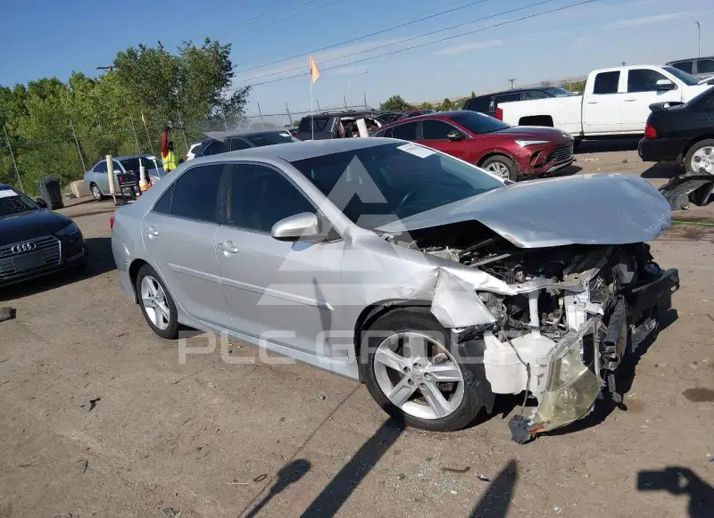 2013 Toyota CAMRY photo