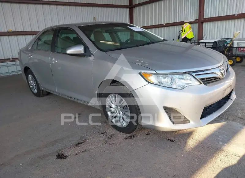 2013 Toyota CAMRY photo