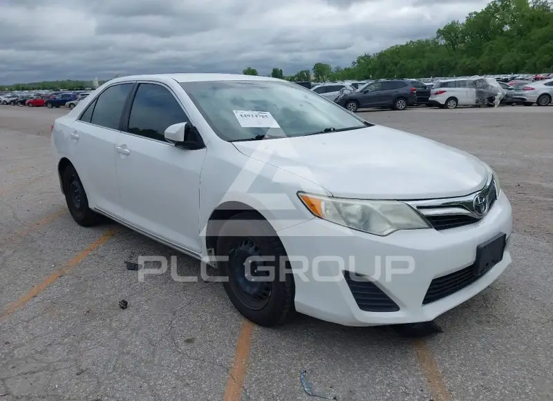 2013 Toyota CAMRY photo