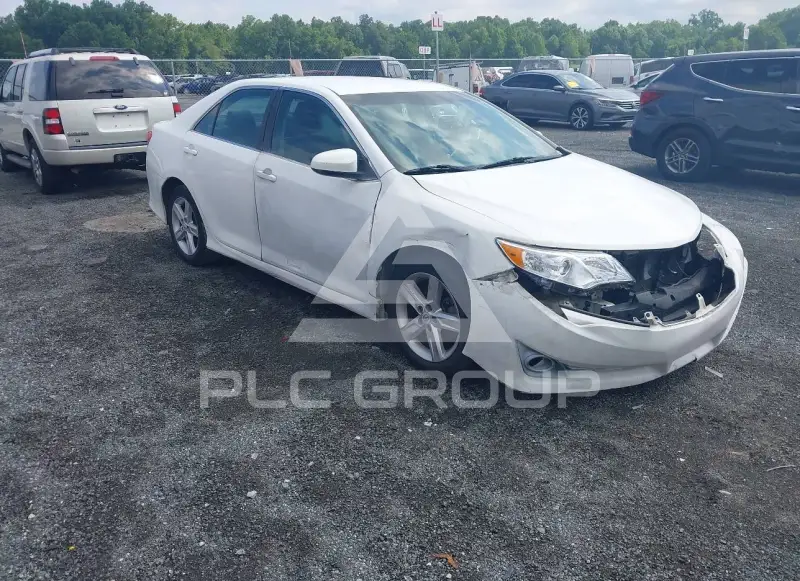 2013 Toyota CAMRY photo