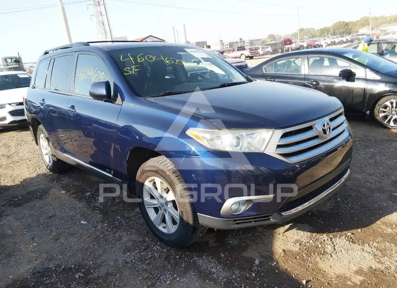 2013 Toyota Highlander фото